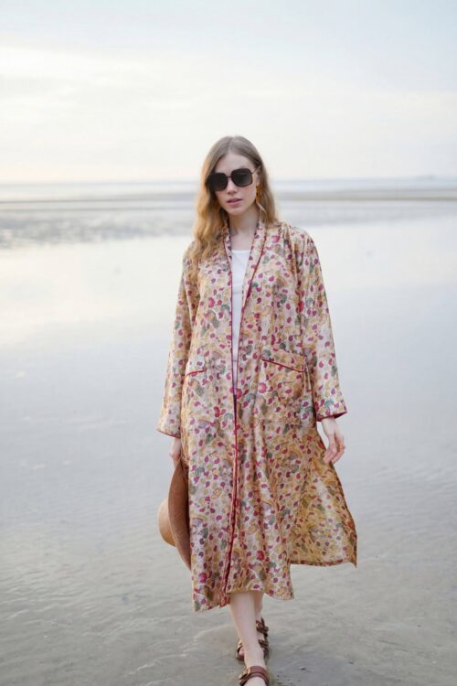 Elegant floral tiara dress with a relaxed fit, ideal for beach outings and casual summer days.